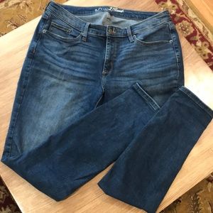 Universal Thread women’s jeans